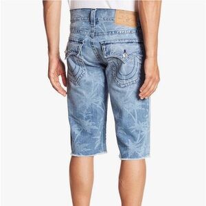 True Religion Men's Straight Flap Cut-Off Shorts-Indigo Grove EUC